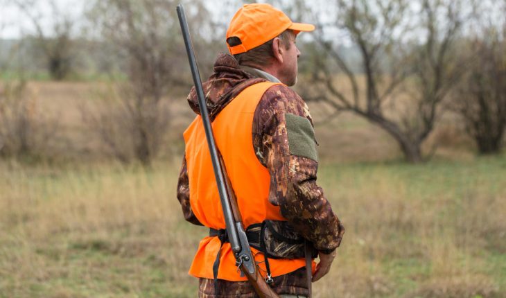 Geci de vânătoare: protecție și confort