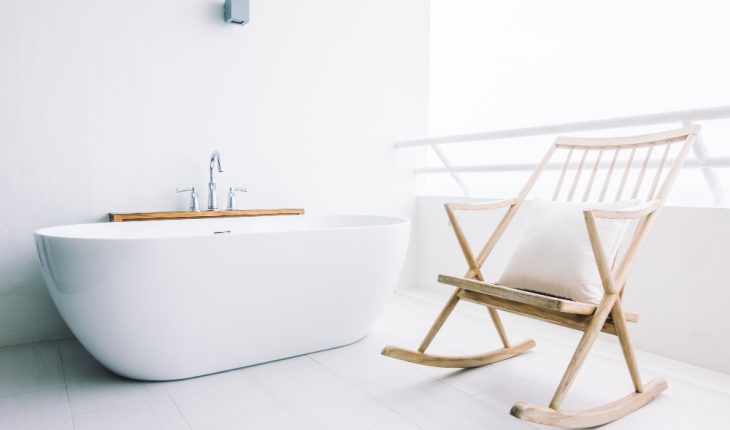 10 idei pentru o baie modernă cu un design minimalist