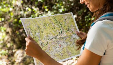 Indicatori ai unei destinații eco prin multe trasee pietonale marcate